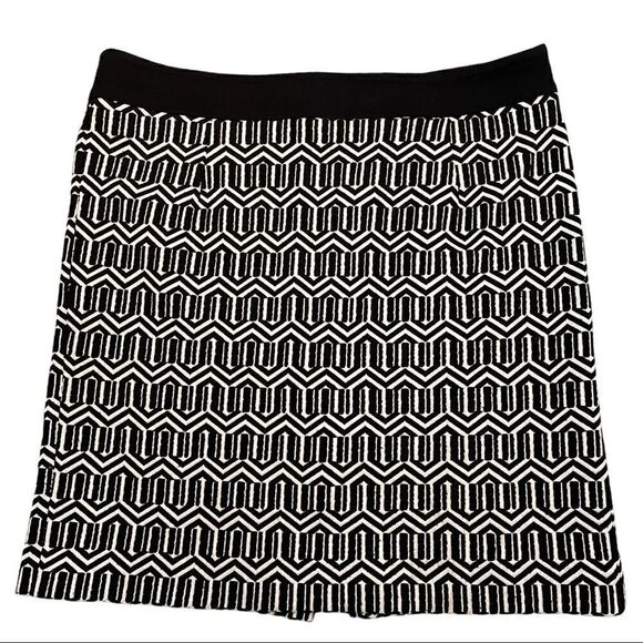 banana Republic Patterned Skirt Sz 10 - Picture 1 of 9
